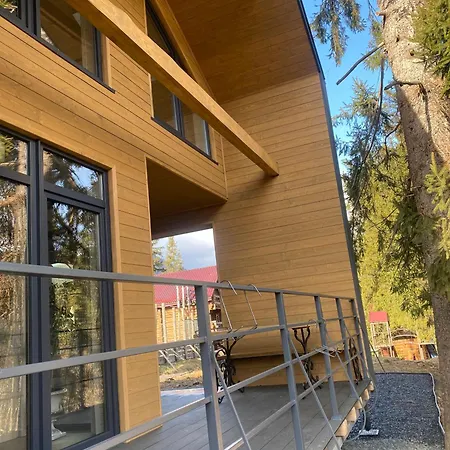 Luxury Lodge